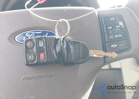 2008 Ford Focus Ses z USA, uszkodzony, nr VIN 1FAHP33N08W113744